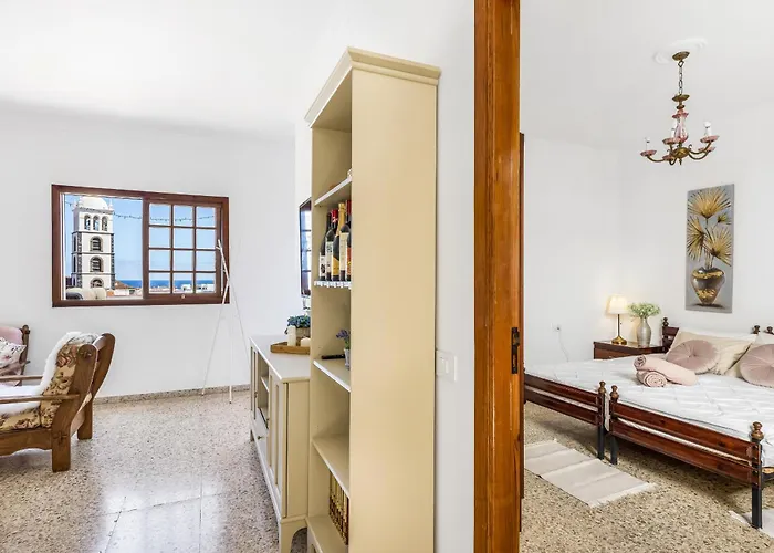 Penthouse, Close To The Natural Pools With Big Terrace, Ocean & View * ガラチコ