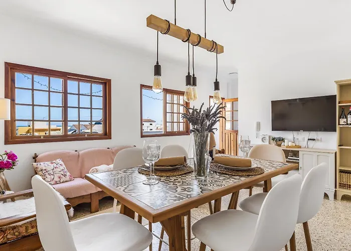 Penthouse, Close To The Natural Pools With Big Terrace, Ocean & View